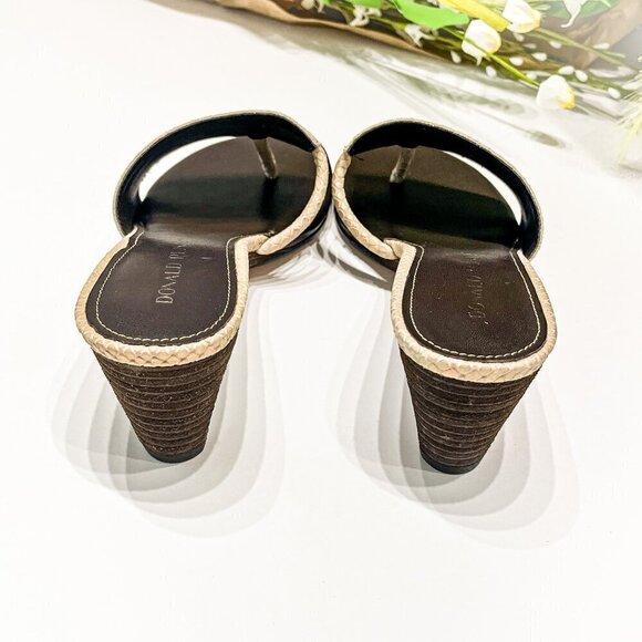 Donald Pliner VIIM Neutral Taupe (Praline) Snake Skin Sandals, NWOT, Size: 7M - Picture 3 of 9